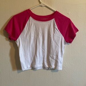 Brand-Hollister, color-pink and white, size-medium